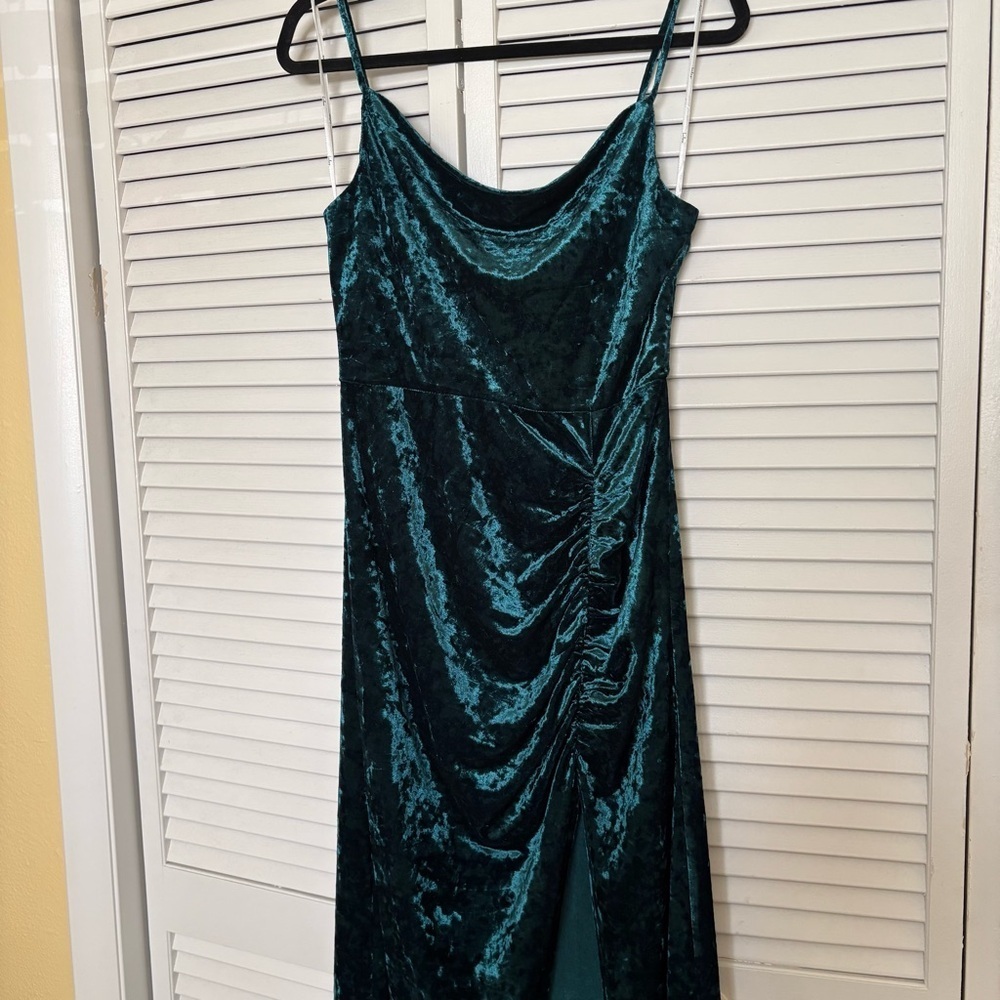 Lulu's Teal Velvet Maxi Dress - Picture 3 of 5